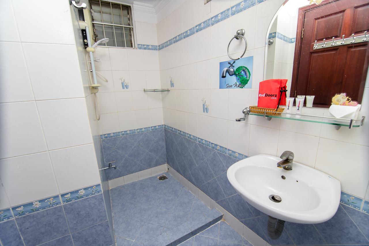 Reddoorz Near 23Rd September Park Hotel Ho Chi Minh City Exterior photo
